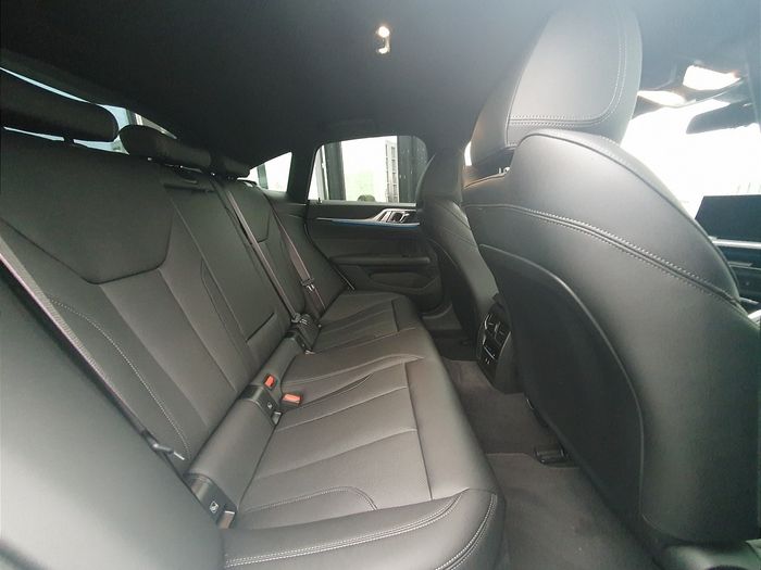 BMW i4 2026