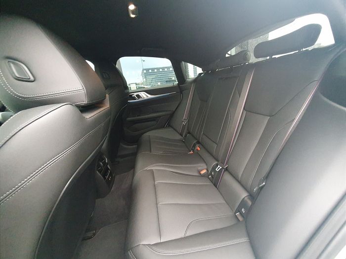 BMW i4 2026