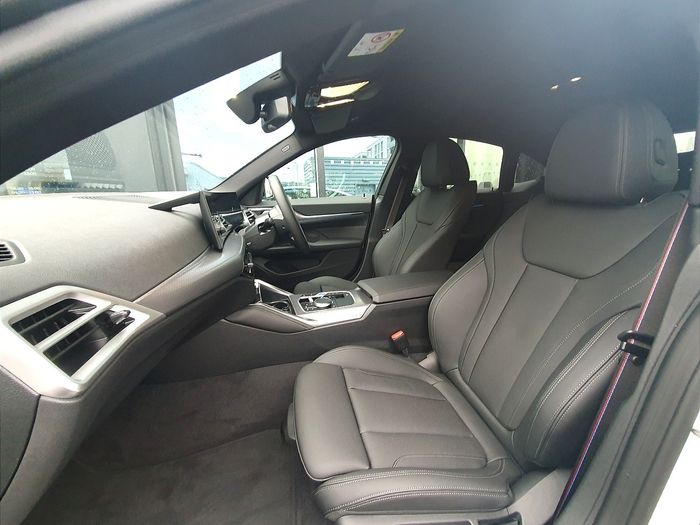 BMW i4 2026