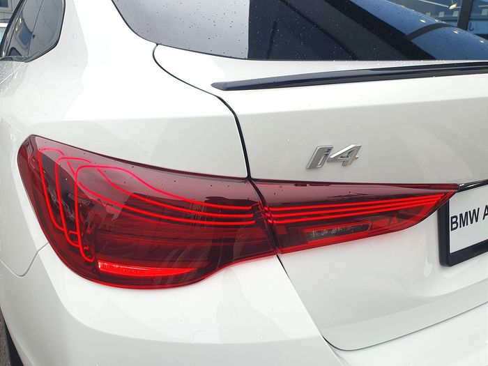BMW i4 2026