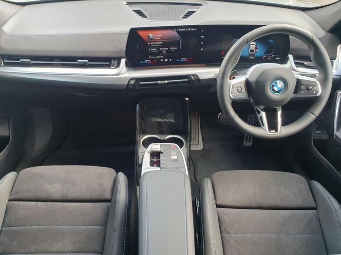 BMW iX2 2026