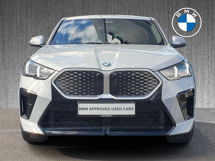 BMW iX2 2026
