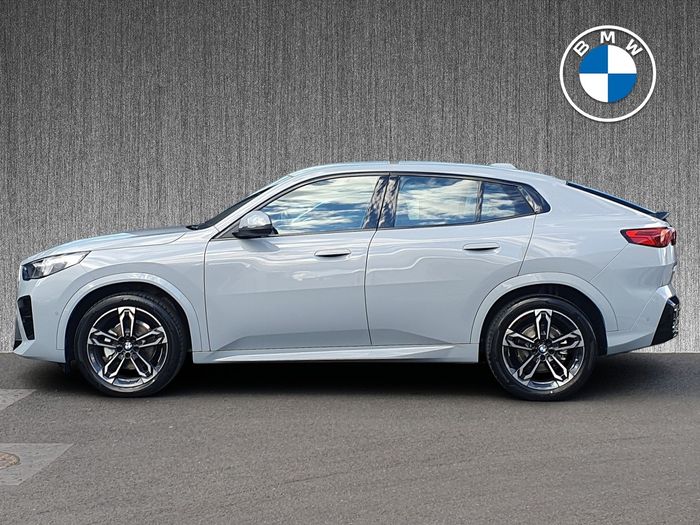 BMW iX2 2026