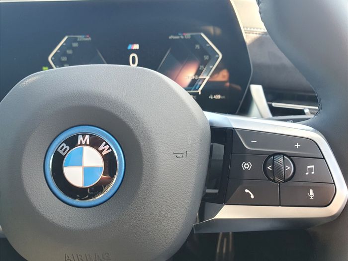 BMW iX2 2026