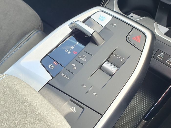 BMW iX2 2026