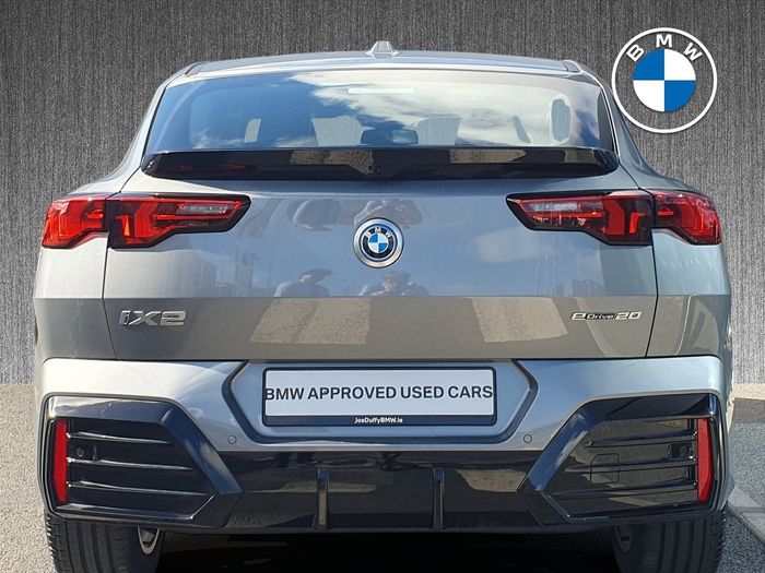BMW iX2 2026