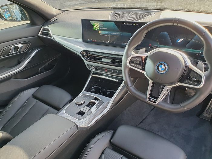 BMW 3 Series 2025