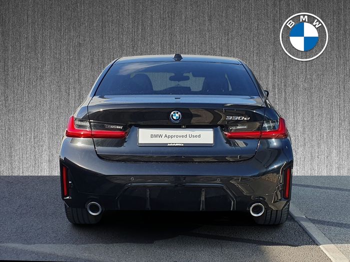 BMW 3 Series 2025