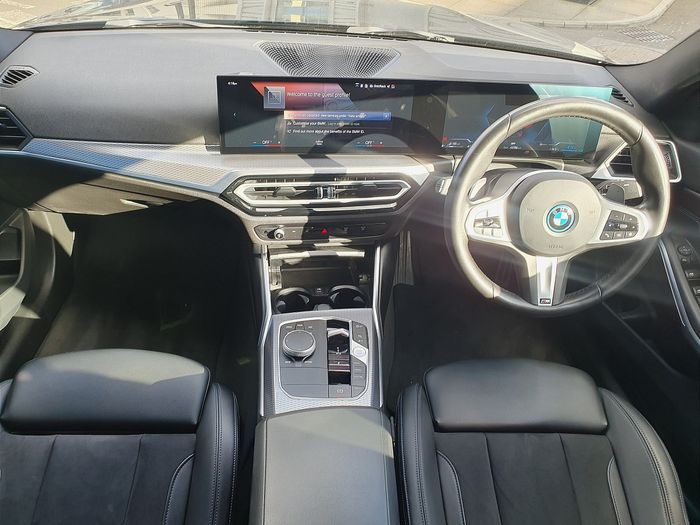 BMW 3 Series 2024