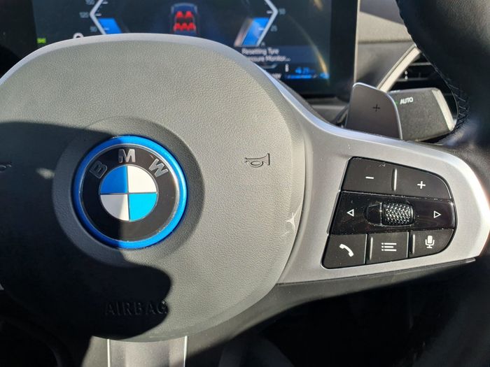 BMW 3 Series 2024