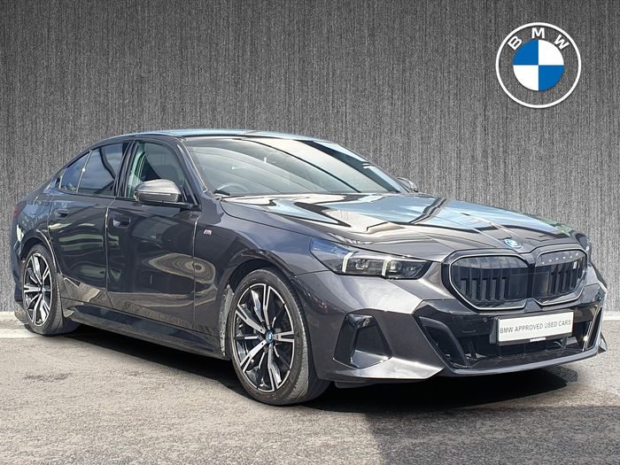 BMW i5 2023