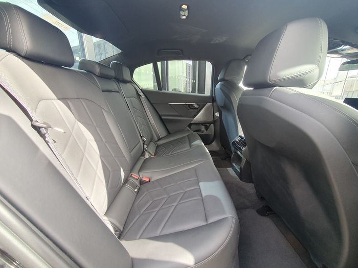 BMW i5 2023