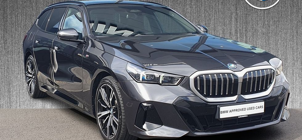 BMW 5 Series 2025