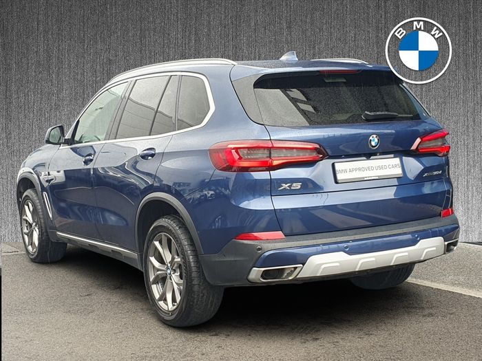 BMW X5 2021