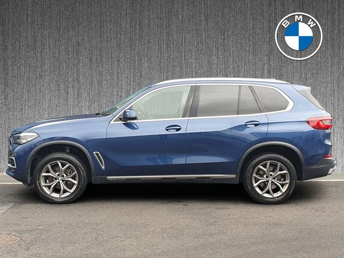BMW X5 2021