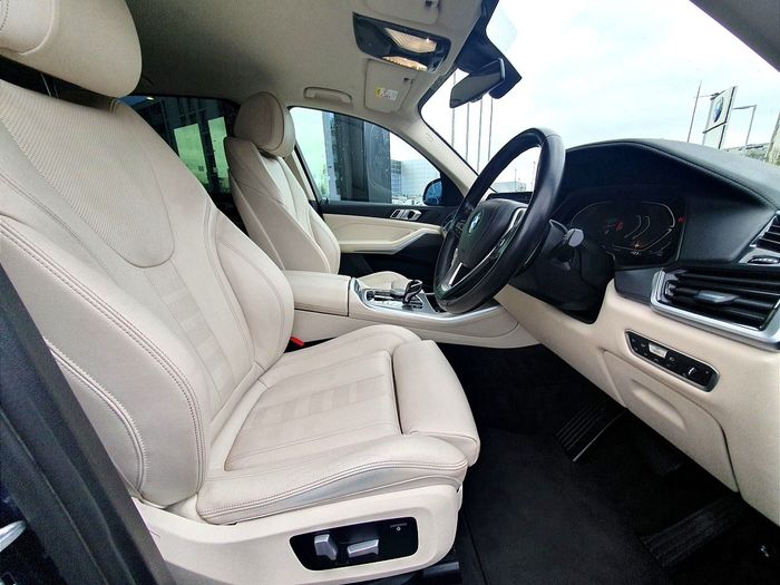 BMW X5 2021