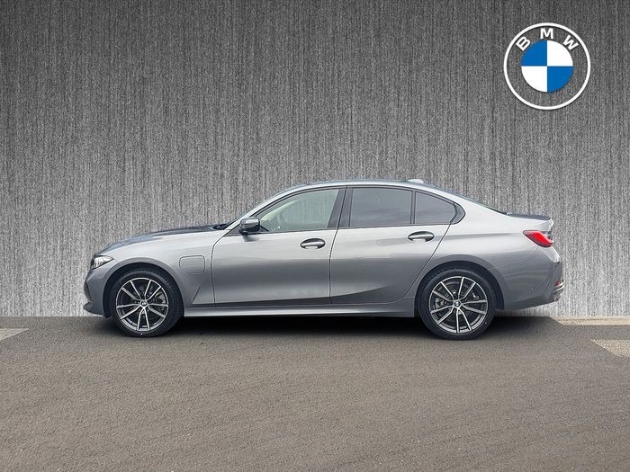 BMW 3 Series 2026