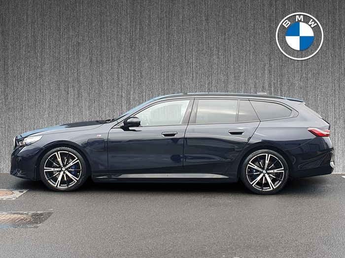 BMW 5 Series 2025