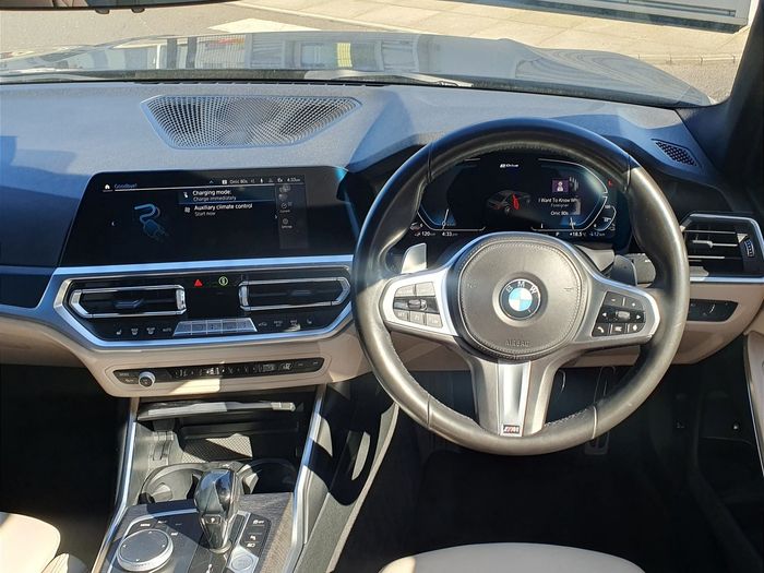 BMW 3 Series 2021