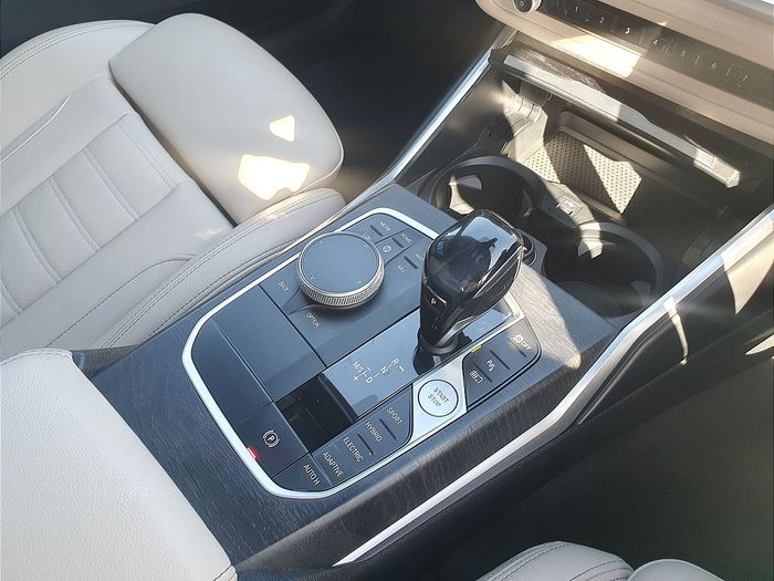 BMW 3 Series 2021