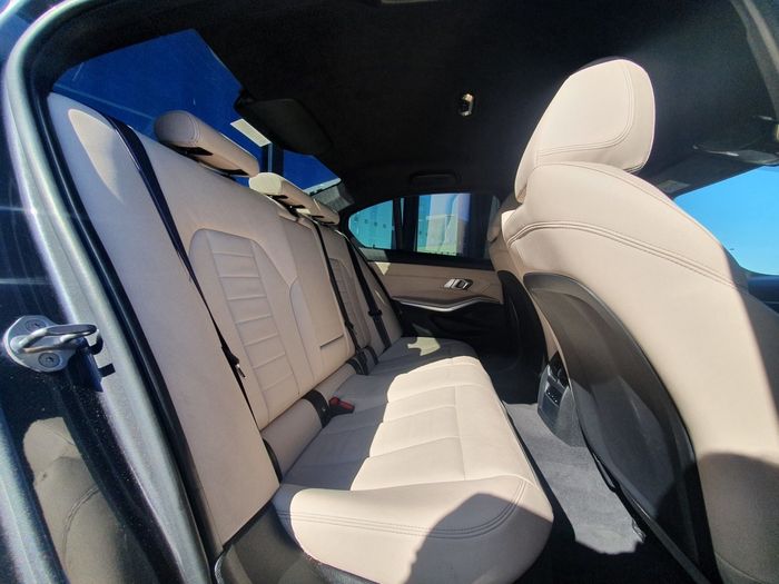 BMW 3 Series 2021