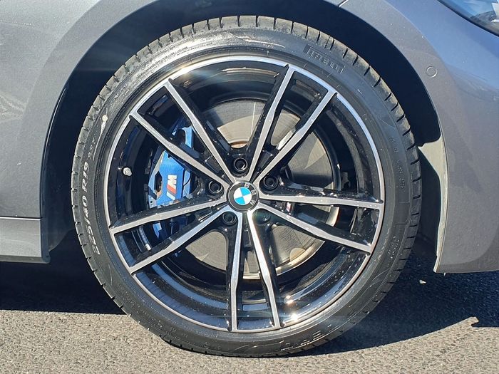 BMW 3 Series 2021