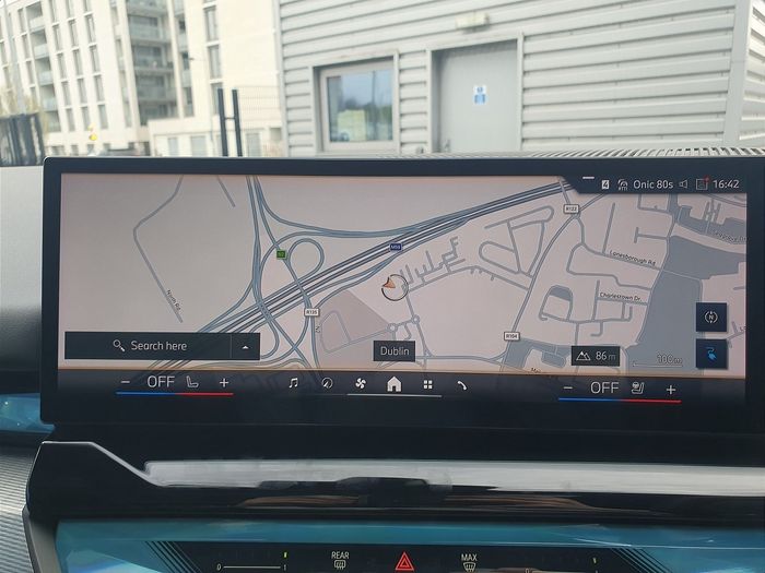 BMW i5 2025
