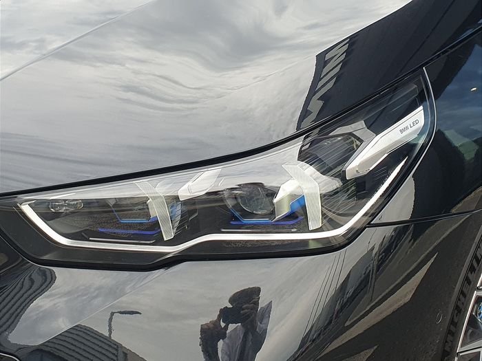BMW i5 2025