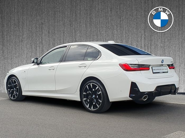 BMW 3 Series 2025