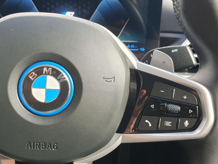 BMW 3 Series 2025