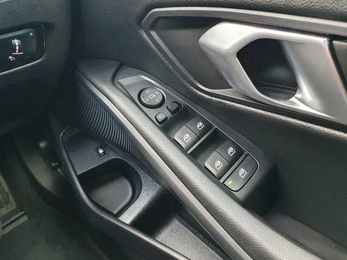 BMW 3 Series 2025