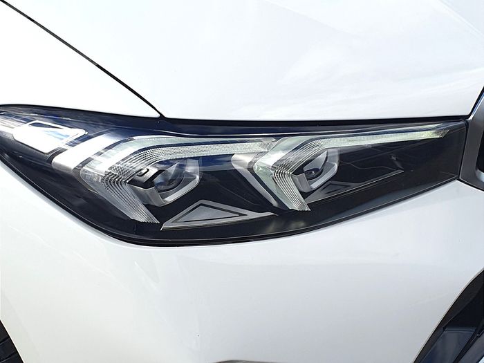 BMW 3 Series 2025