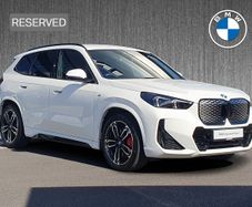 BMW iX1 2025