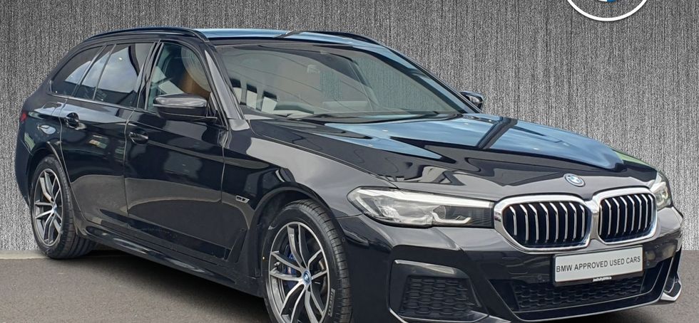 BMW 5 Series 2023
