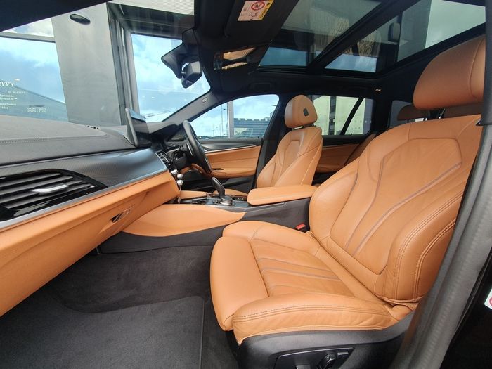 BMW 5 Series 2023