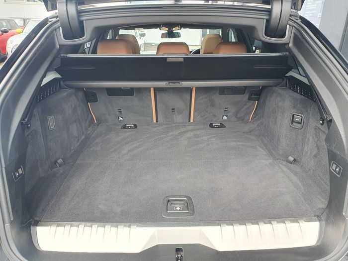 BMW 5 Series 2023
