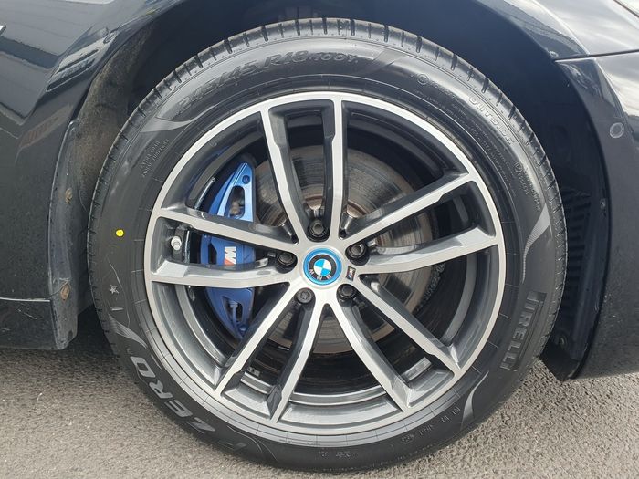 BMW 5 Series 2023