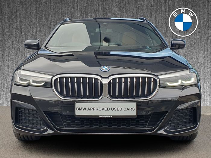 BMW 5 Series 2023