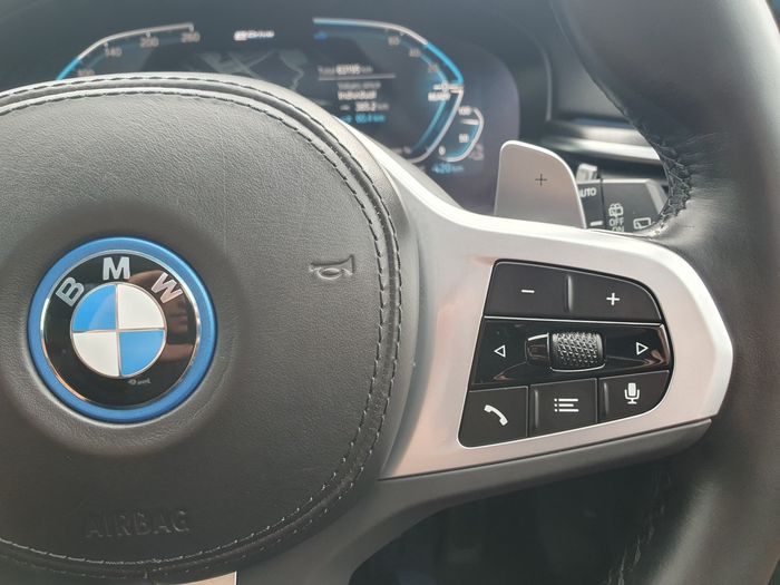 BMW 5 Series 2023