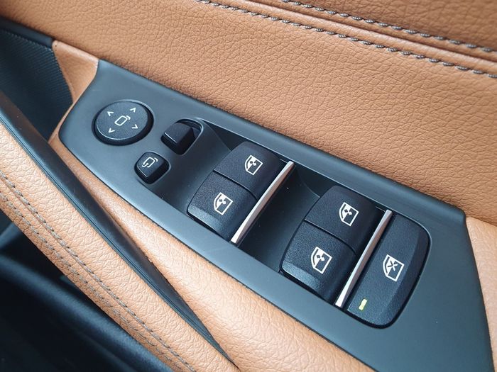 BMW 5 Series 2023