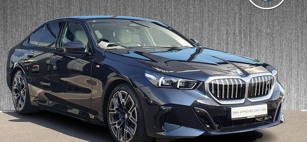 BMW i5 2025