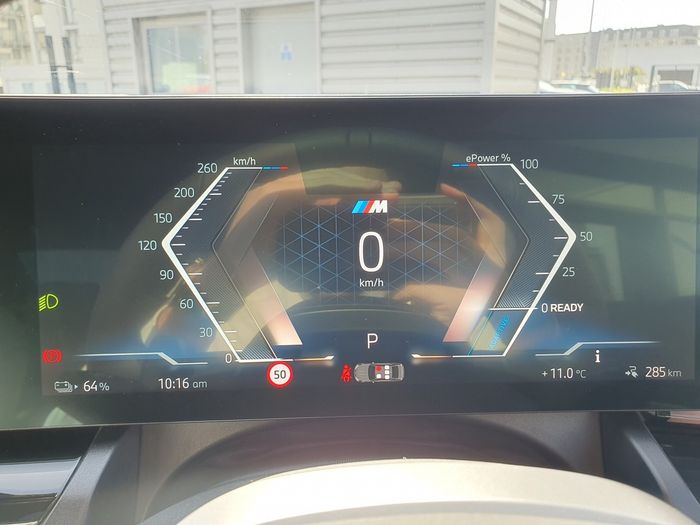 BMW i5 2025