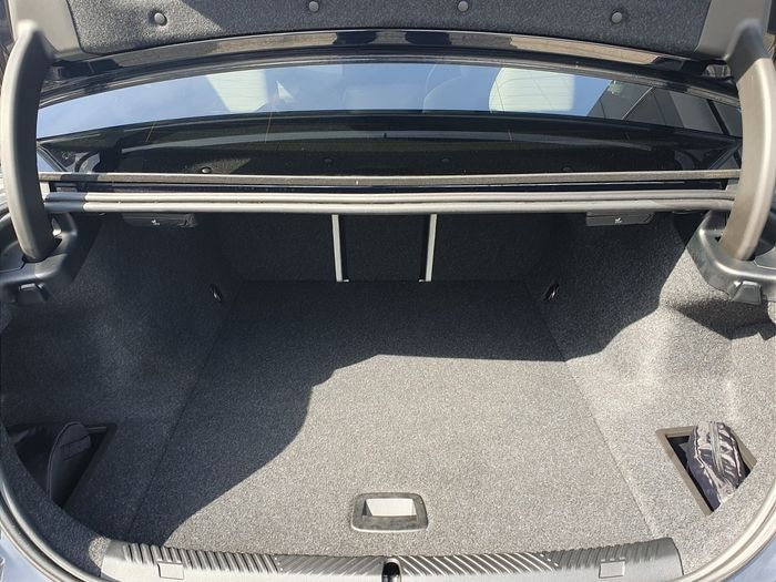 BMW i5 2025