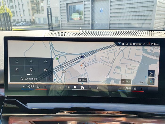 BMW i5 2025