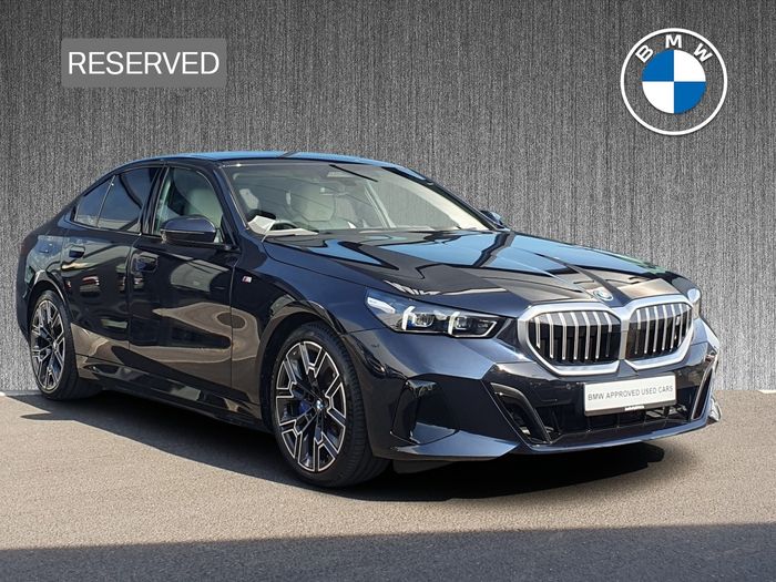 BMW i5 2025
