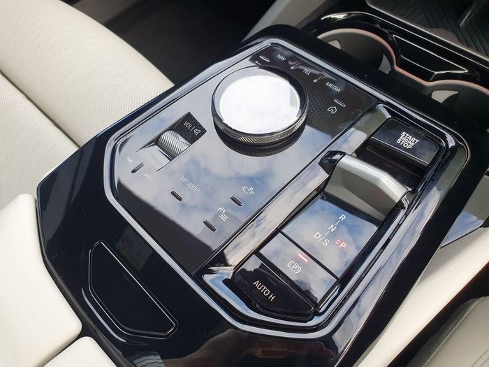 BMW 5 Series 2026