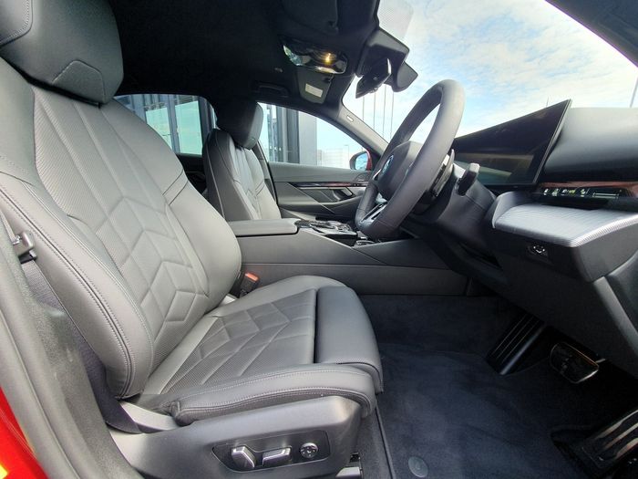 BMW 5 Series 2026