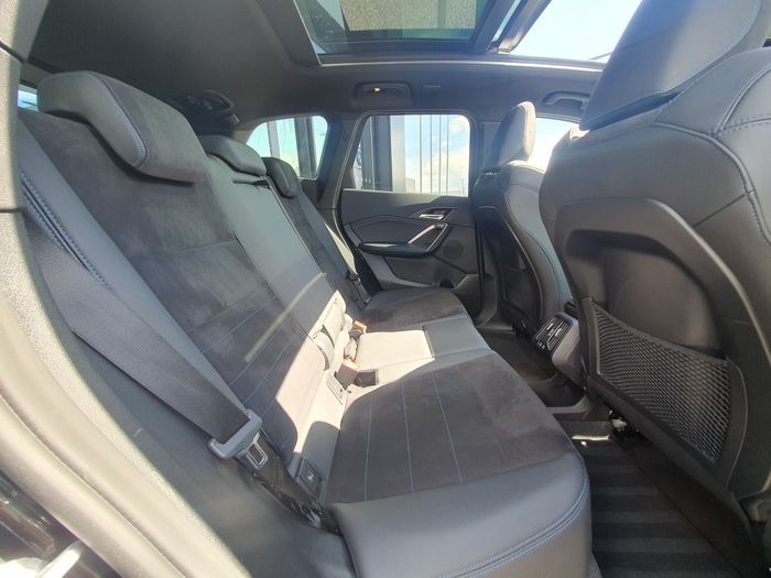 BMW iX1 2023