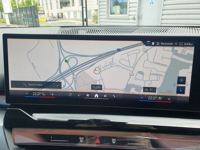 BMW i5 2025