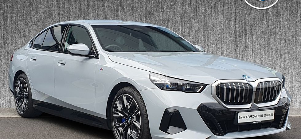 BMW i5 2025